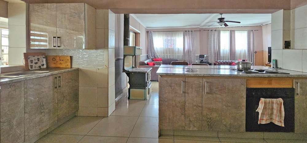 House for sale in Rothdene - 1VT1649713 House for sale in Rothdene - 1VT1649713