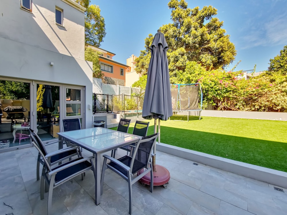 Apartment sold in Sea Point - AS1651645