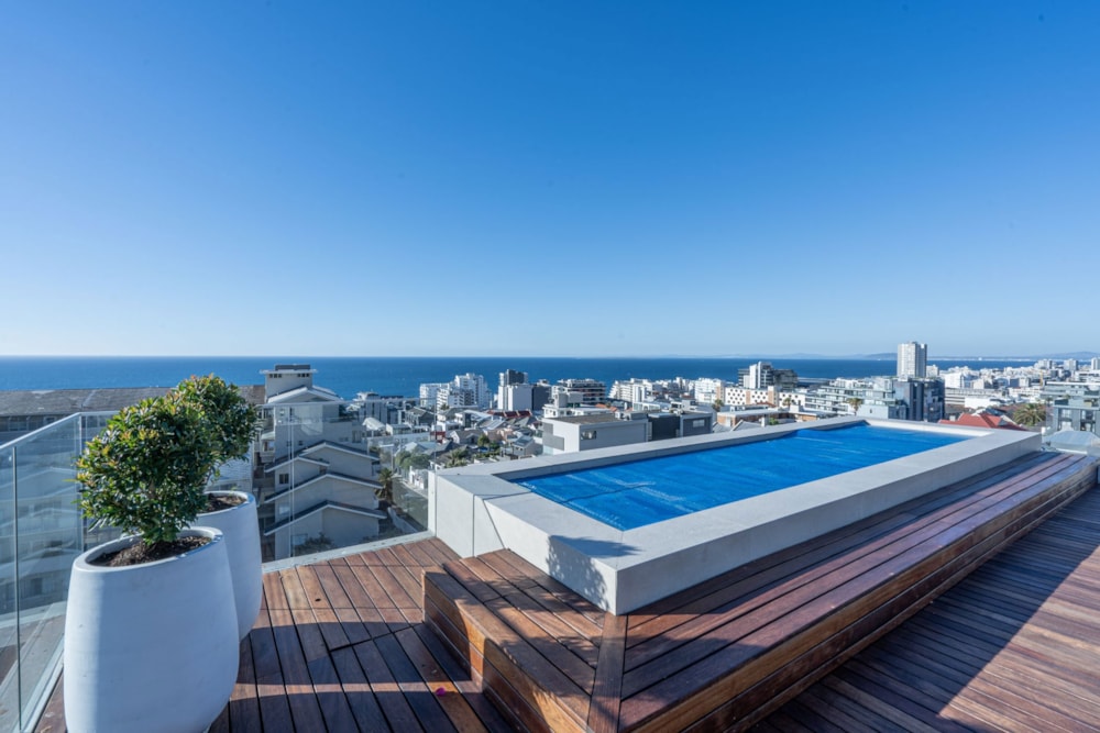 Apartment to rent in Bantry Bay - ASL1736421