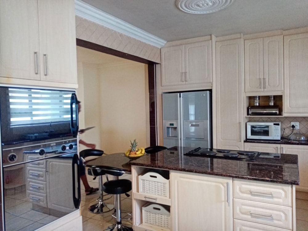 Double-storey house for sale in Spruitview - 1AB1651137