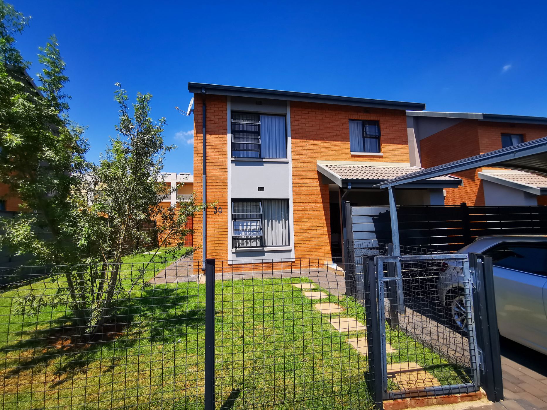 House for sale in Derdepoort - PTM1650121