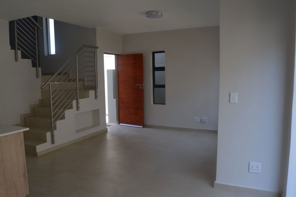 Townhouse sold in Riverside Park - 1NS1649727 Townhouse sold in Riverside Park - 1NS1649727