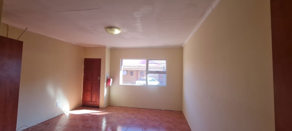 Bachelor apartment to rent in Hospitaal Park - 1PS1735758