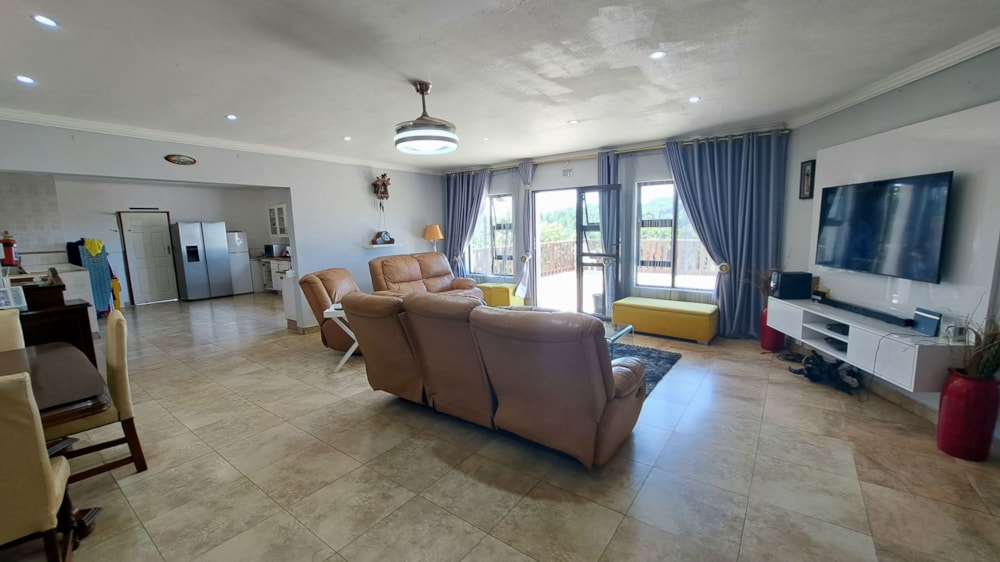 House for sale in Uvongo - 1PX1652245