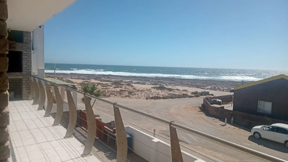 Double-storey house for sale in Port Nolloth - 1NA1649964 Double-storey house for sale in Port Nolloth - 1NA1649964