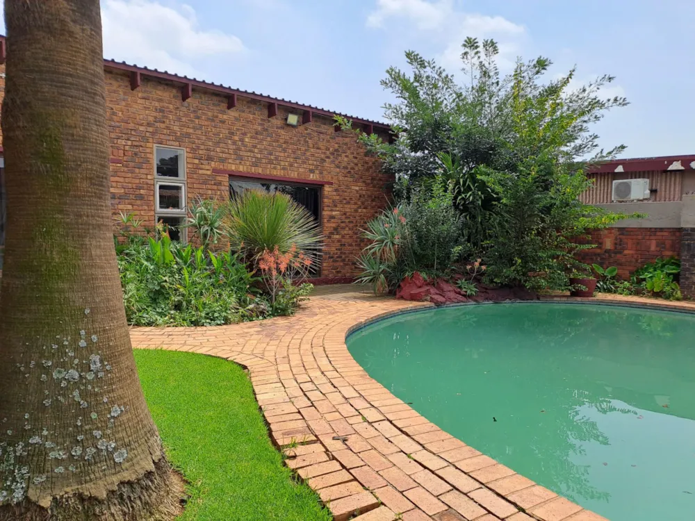 Guesthouse for sale in Rowhill - 1SP1651233 Guesthouse for sale in Rowhill - 1SP1651233