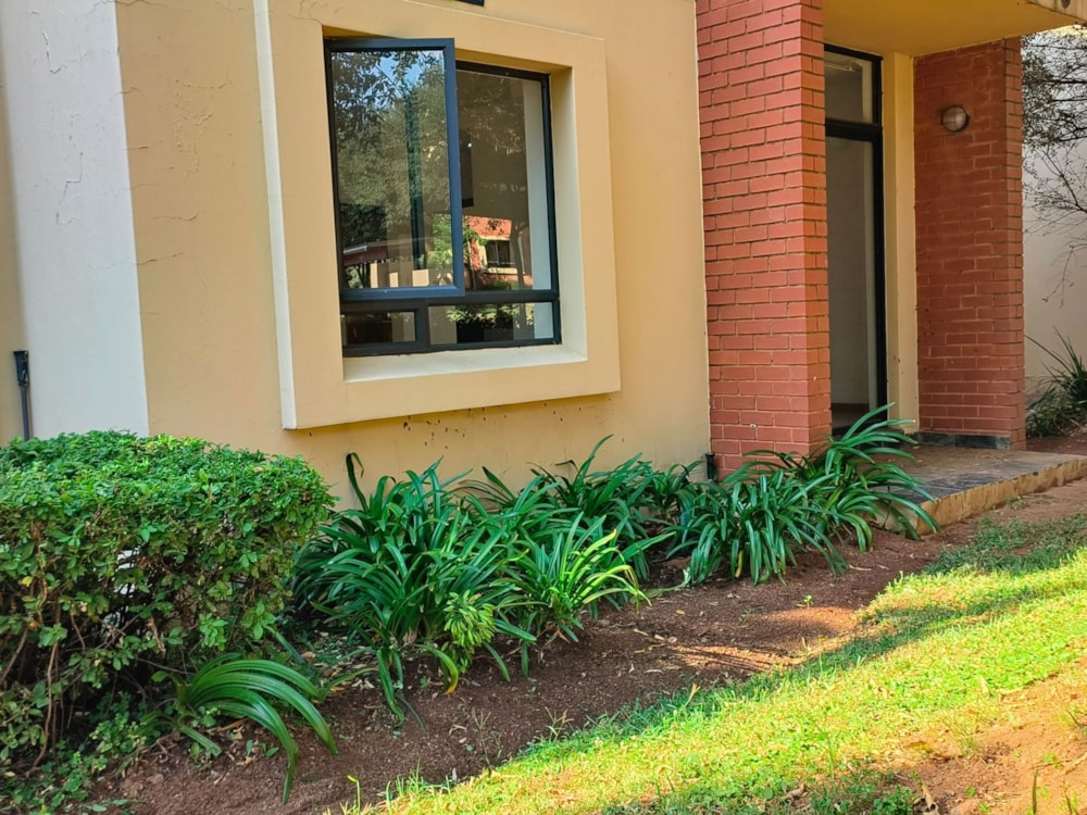 Bachelor apartment for sale in Jackal Creek Golf Estate - RAN1650045