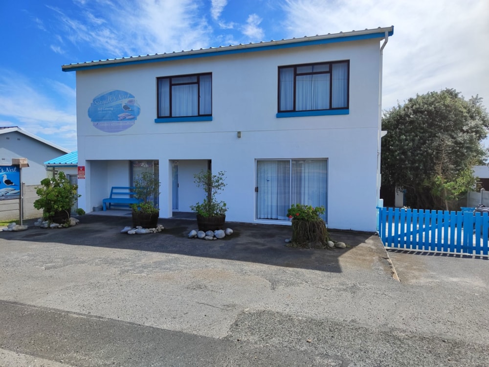 Double-storey house for sale in Struisbaai - 1SW1650180 Double-storey house for sale in Struisbaai - 1SW1650180