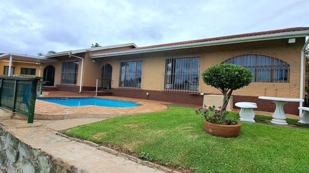 House for sale in Uvongo - 1PX1650784