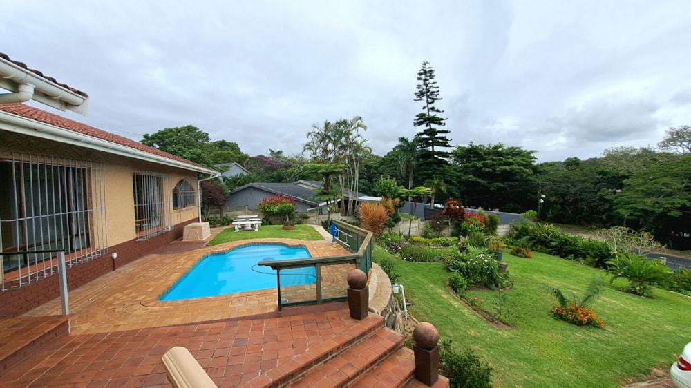 House for sale in Uvongo - 1PX1650784