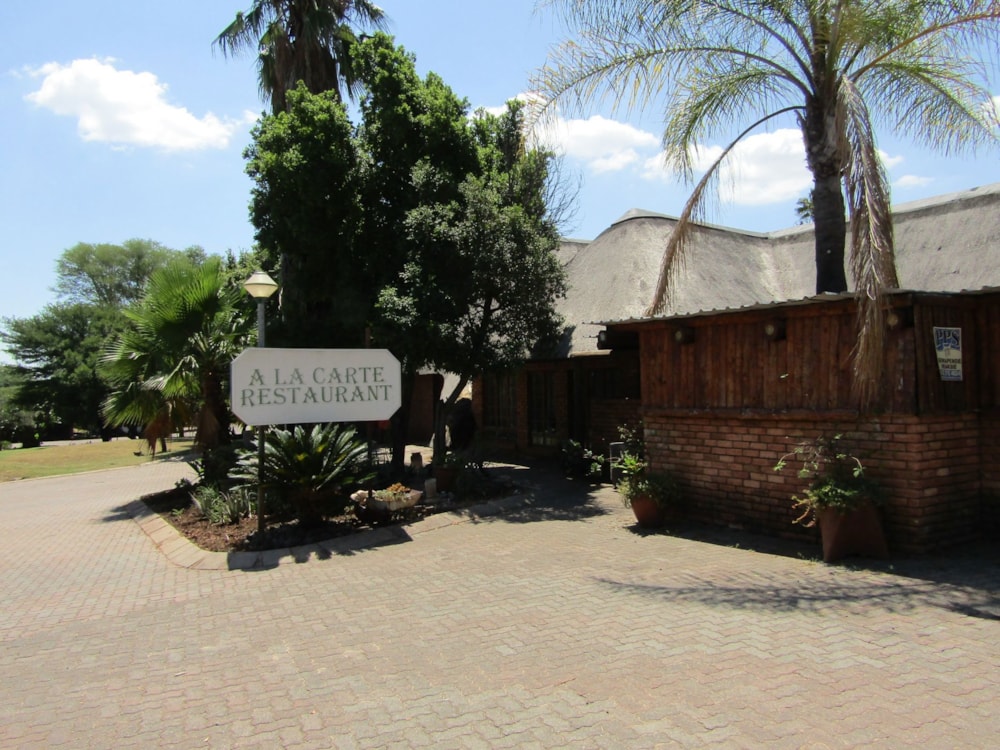 Country hotel for sale in Brits - 1HR1650461