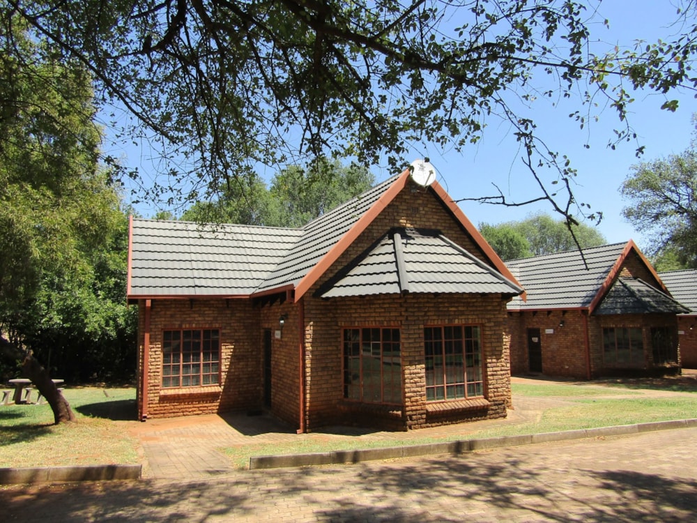 Country hotel for sale in Brits - 1HR1650461