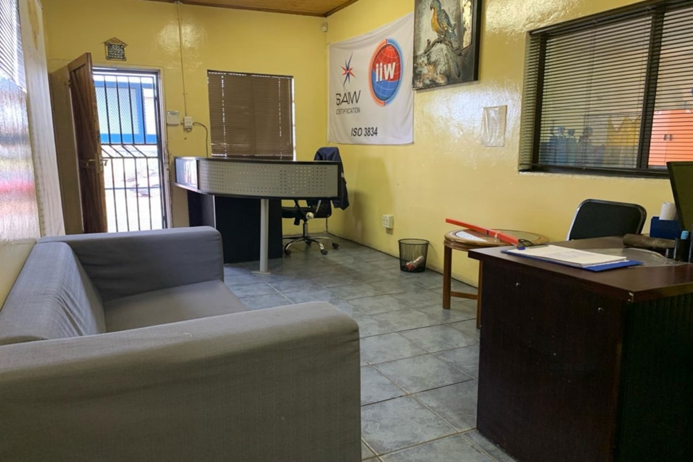 Commercial Building for sale in Witbank (eMalahleni) - 1WD1678328