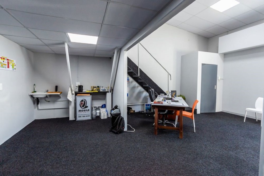 Commercial Building for sale in Alton - 1RY1650478