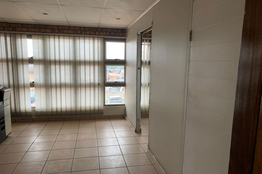 Commercial Building for sale in Witbank (eMalahleni) - 1WD1678245