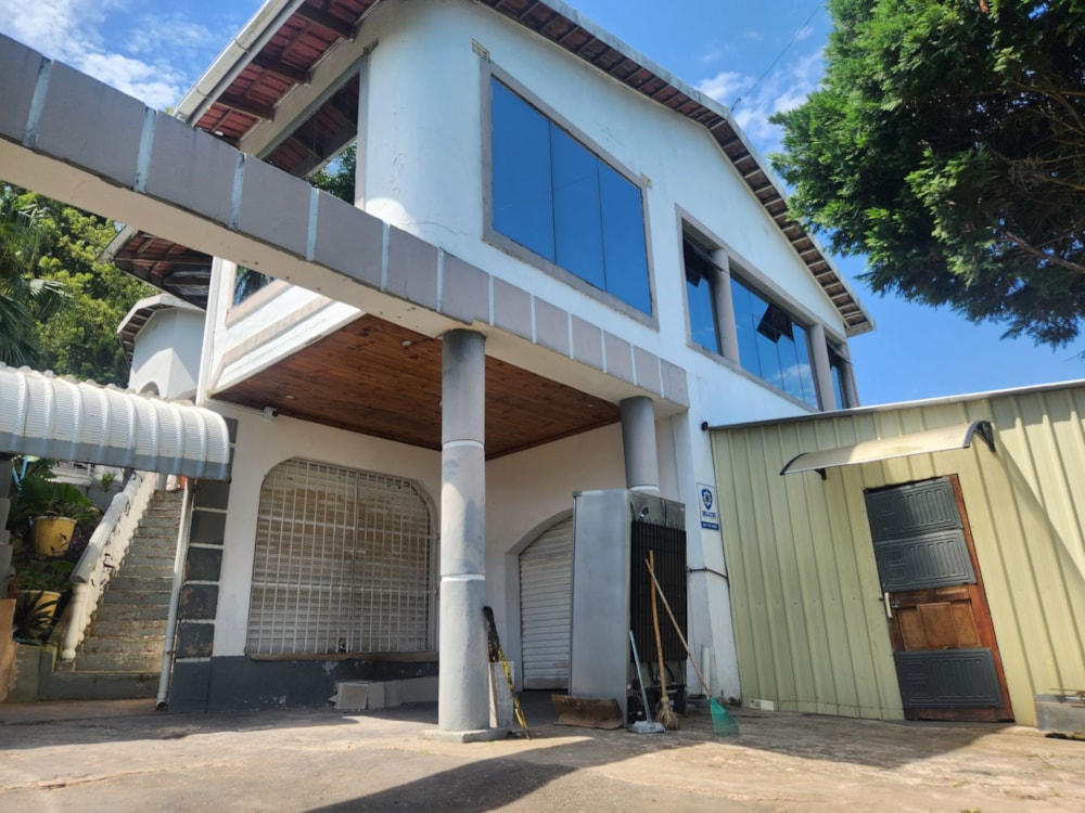 House for sale in Chatsworth, KwaZulu-Natal - 1WB1659858