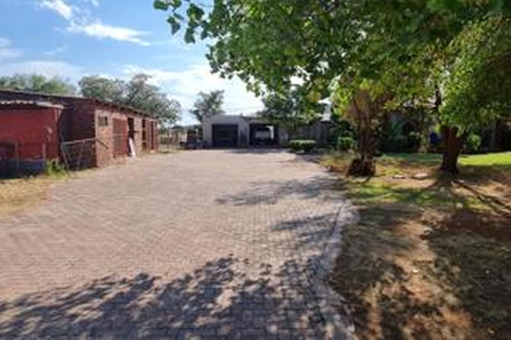 Livestock farm for sale in Postmasburg - 1RN1650758