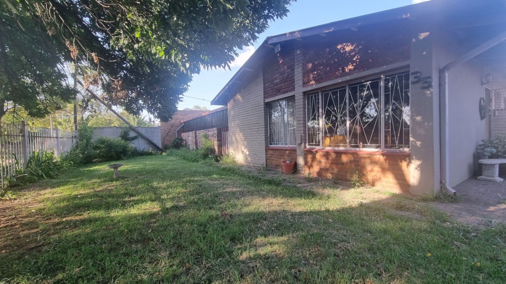 House for sale in Vanderbijlpark CE 2 - 1VT1720673 House for sale in Vanderbijlpark CE 2 - 1VT1720673