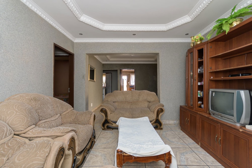 House for sale in Tembisa - KTP1650971