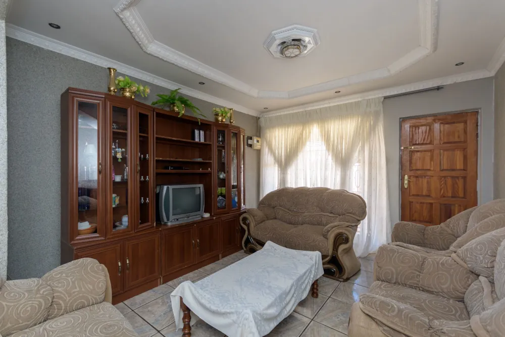 House for sale in Tembisa - KTP1650971 House for sale in Tembisa - KTP1650971