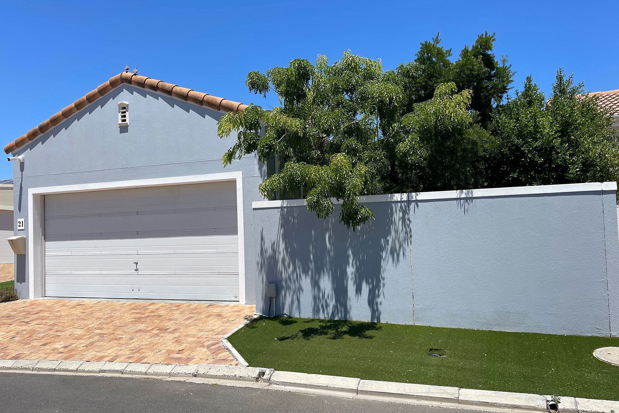 House let in Sunningdale, Blouberg - 1TV1692158