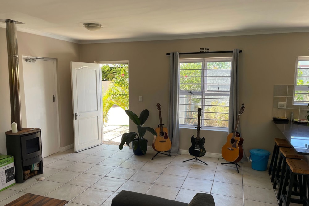 House let in Sunningdale, Blouberg - 1TV1692158 House let in Sunningdale, Blouberg - 1TV1692158