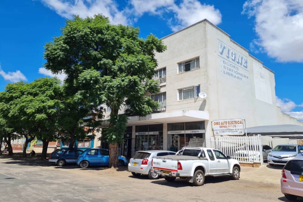 Commercial Building for sale in Bulawayo, Zimbabwe - 3ZB1651132