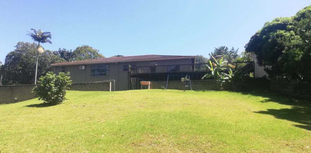 House for sale in Umtentweni - 1PX1651436 House for sale in Umtentweni - 1PX1651436
