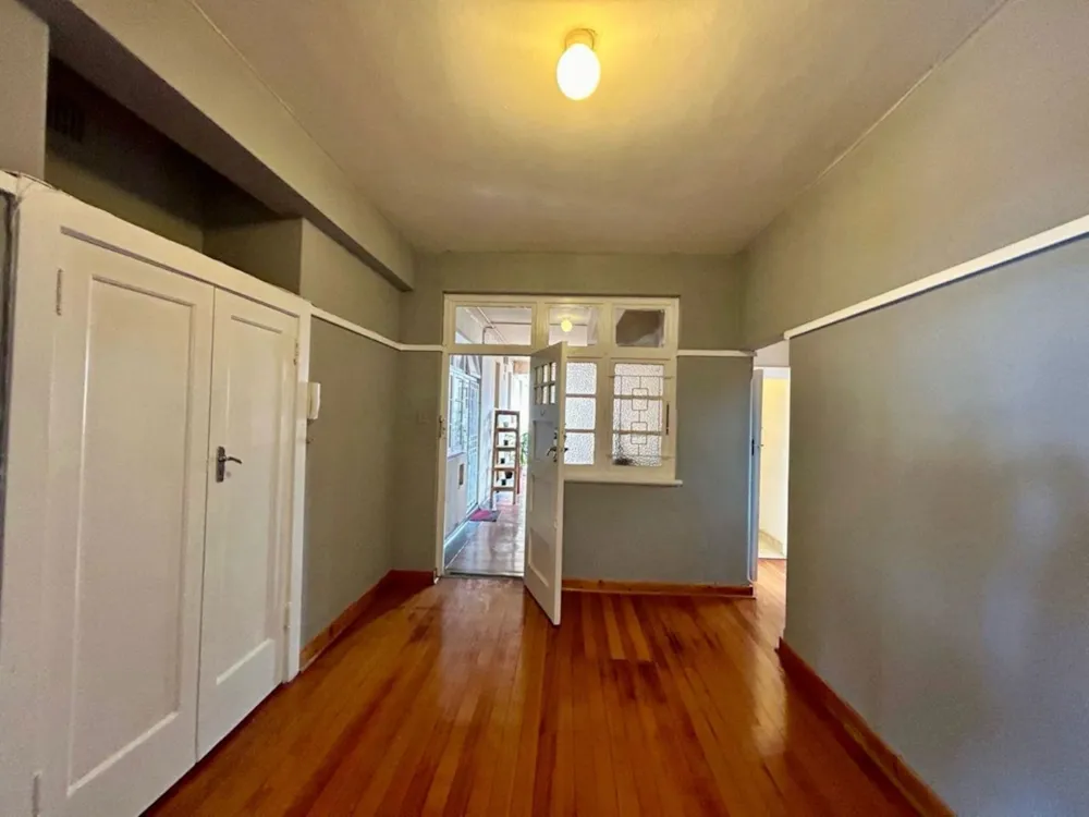 Apartment for sale in Durban Central - 1DA1651302 Apartment for sale in Durban Central - 1DA1651302