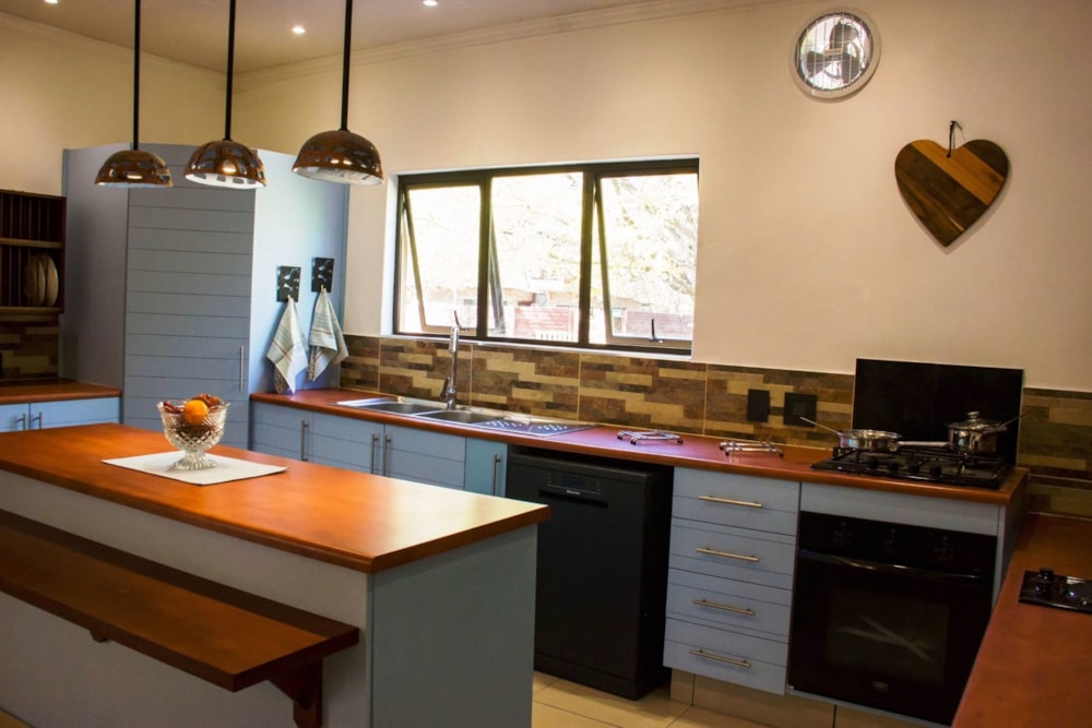 House sold in Maun, Botswana - 3BO1651390 House sold in Maun, Botswana - 3BO1651390