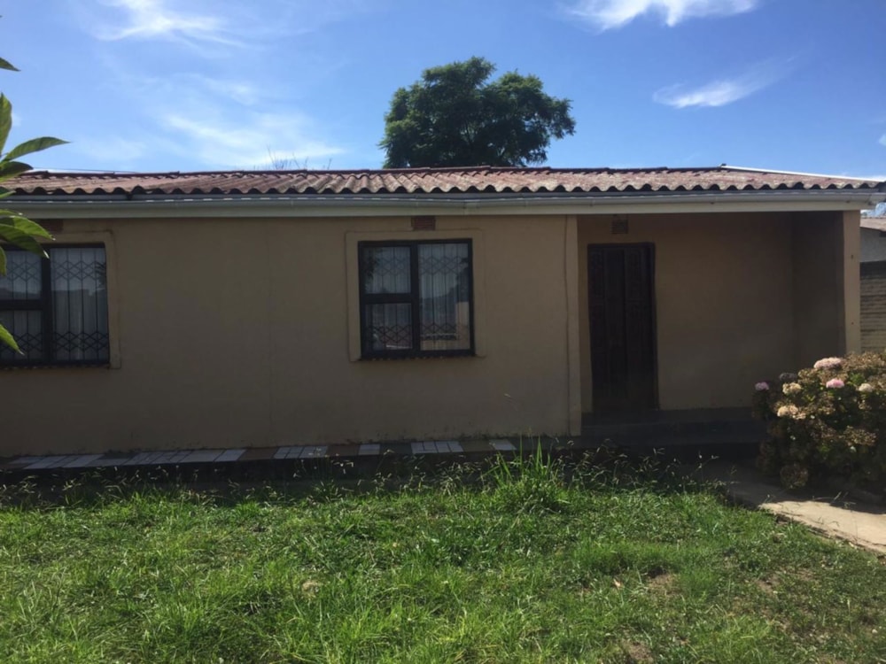 House for sale in Hillcrest, Mthatha - 1MH1651763