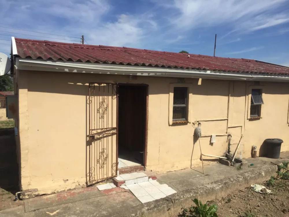 House for sale in Hillcrest, Mthatha - 1MH1651763 House for sale in Hillcrest, Mthatha - 1MH1651763