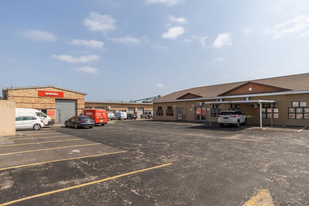 Commercial industrial property for sale in Alton - 1RY1651446 Commercial industrial property for sale in Alton - 1RY1651446