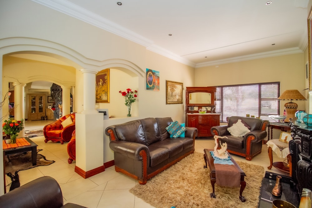 House for sale in Westlake, Hartbeespoort - 1HR1703956