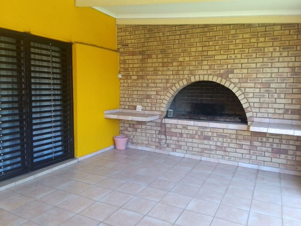 House for sale in Selection Park - 1SP1651649