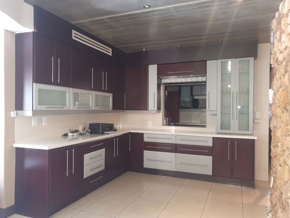 House for sale in Risiville - 1VT1652165