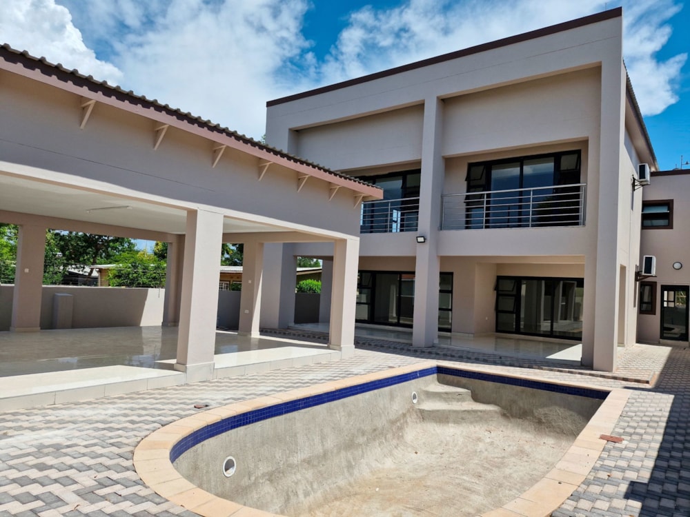 House to rent in Broadhurst, Botswana - 3BO1752673