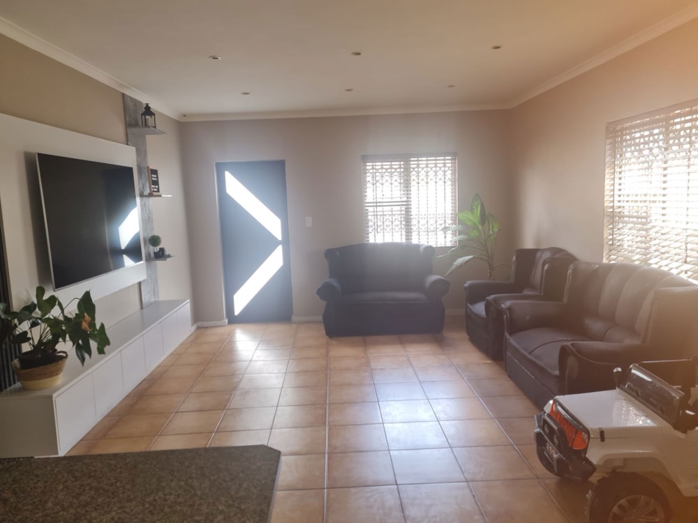 House to rent in Weltevreden Valley - 1MN1727250