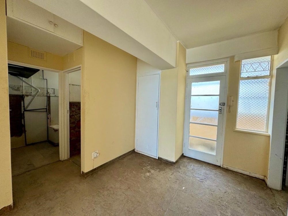 Apartment sold in North Beach Durban - 1DA1652091 Apartment sold in North Beach Durban - 1DA1652091