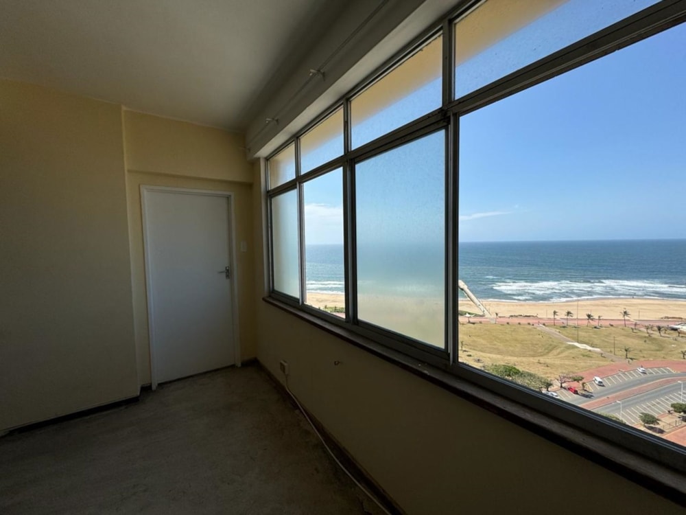 Apartment sold in North Beach Durban - 1DA1652091 Apartment sold in North Beach Durban - 1DA1652091