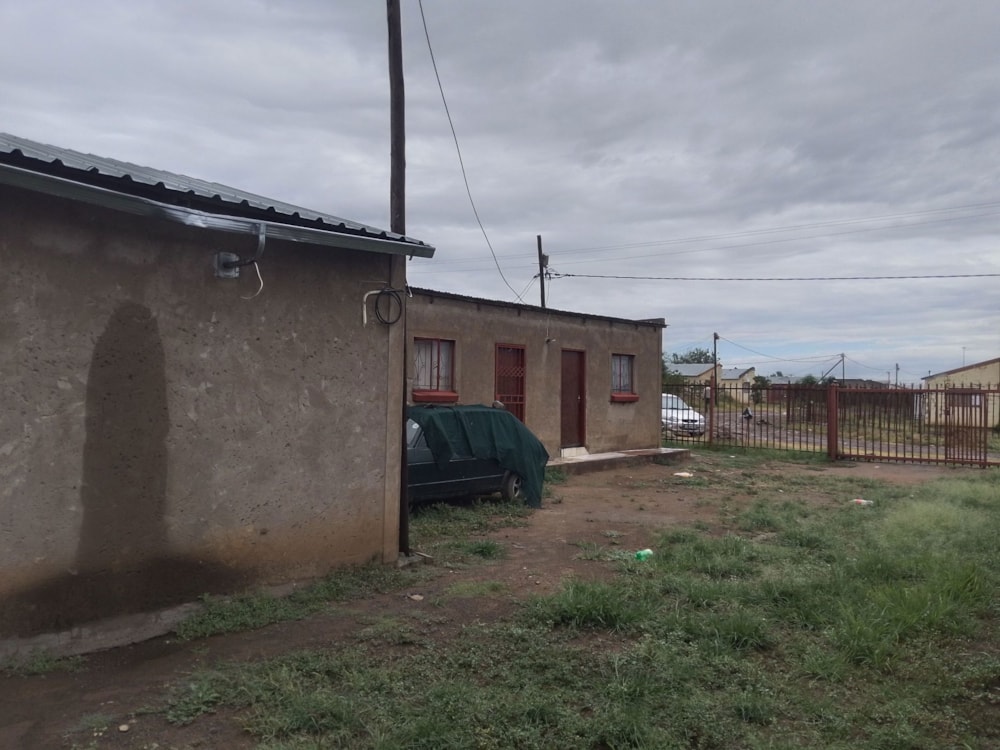 House for sale in Bloemside - 1BX1652426