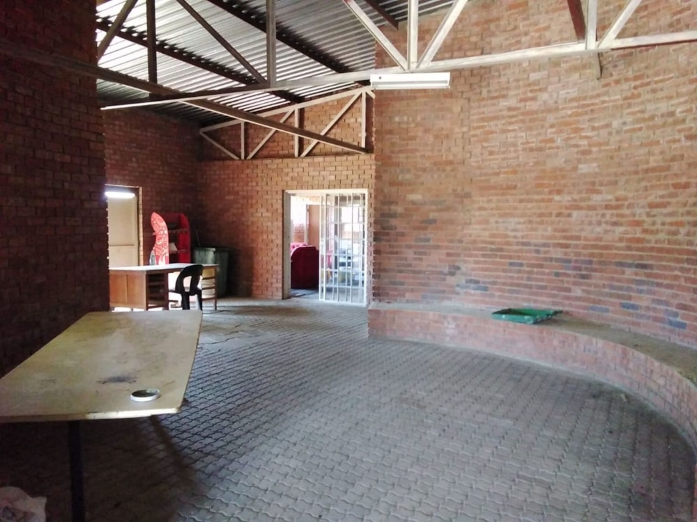 Commercial Building for sale in Bronville - 1WM1727914