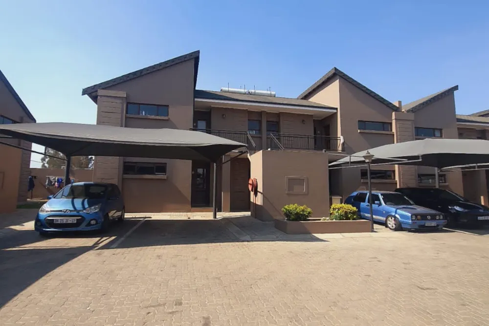 Apartment for sale in Helderwyk Estate - 1BJ1652658