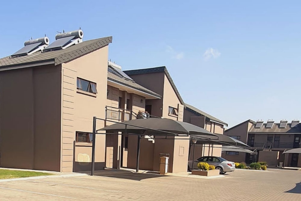 Apartment for sale in Helderwyk Estate - 1BJ1652658 Apartment for sale in Helderwyk Estate - 1BJ1652658