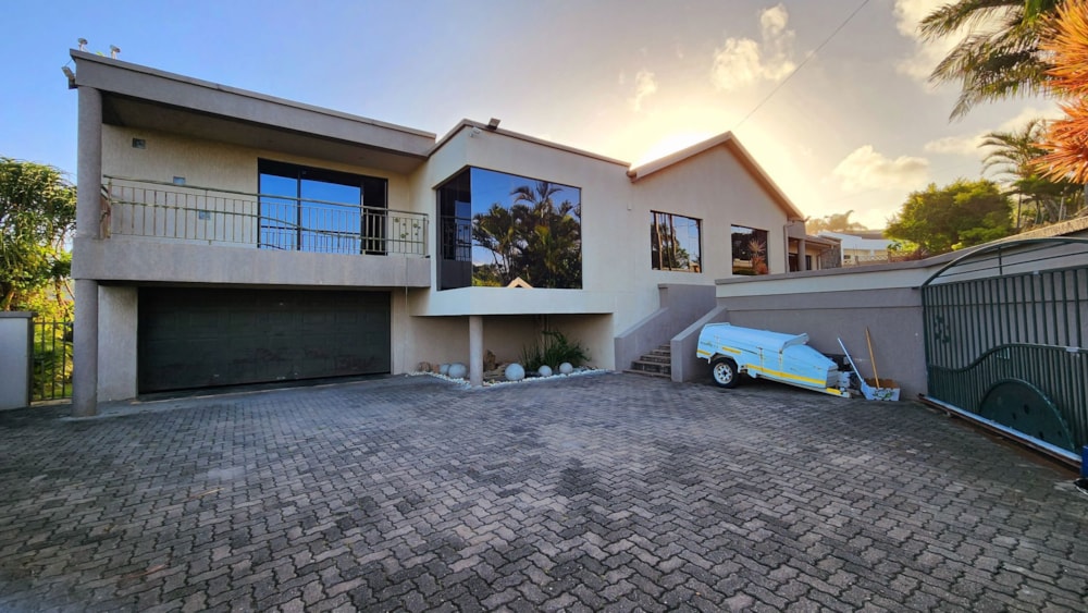 House for sale in Oslo Beach, Port Shepstone - 1PX1650232 House for sale in Oslo Beach, Port Shepstone - 1PX1650232