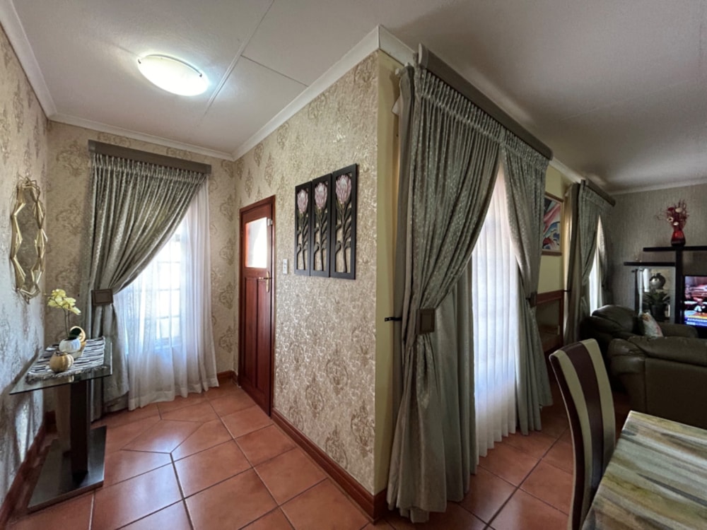 Townhouse for sale in Bendor - 1PS1714510 Townhouse for sale in Bendor - 1PS1714510