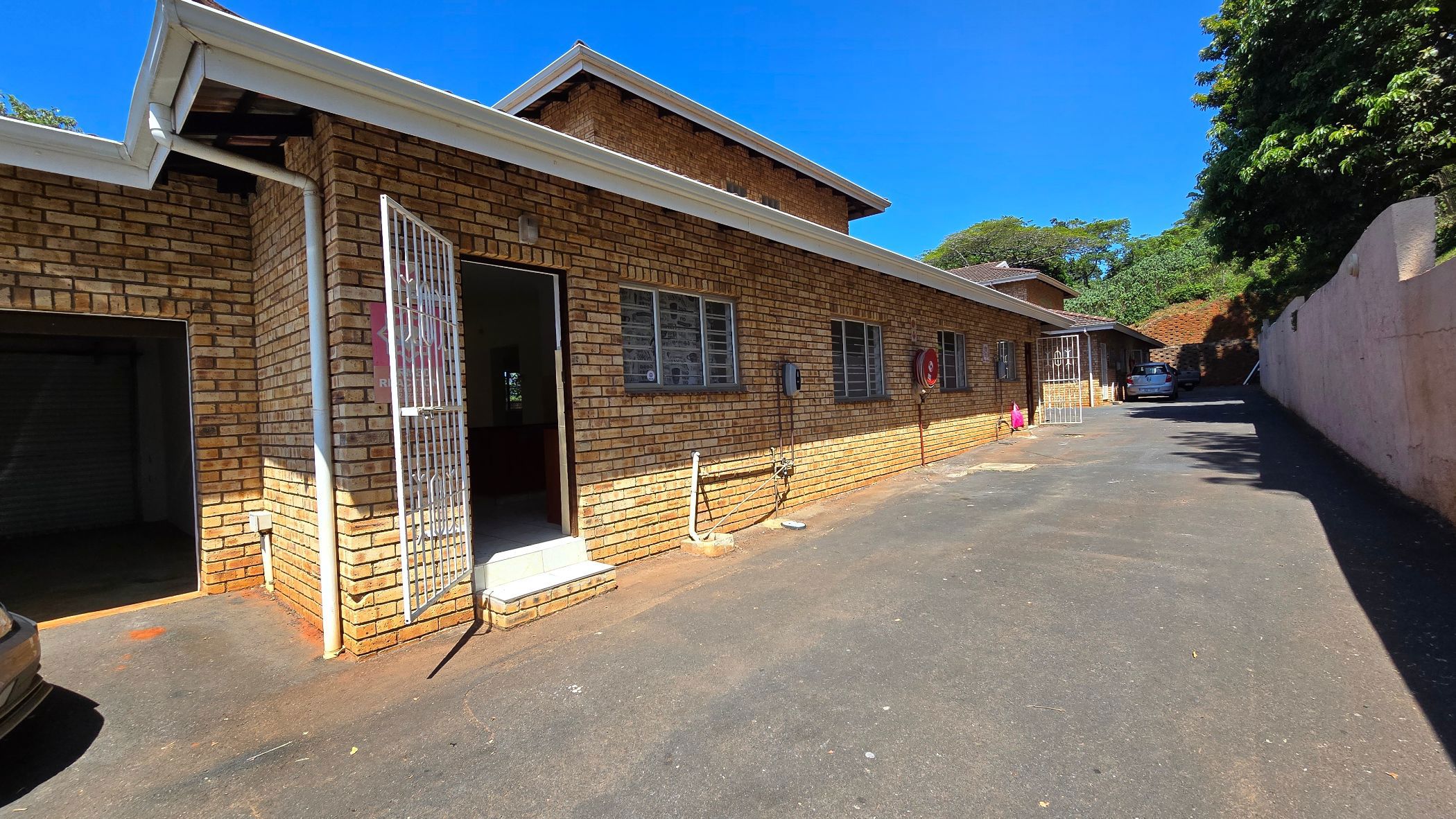 Townhouse for sale in Anerley - 1PX1651085