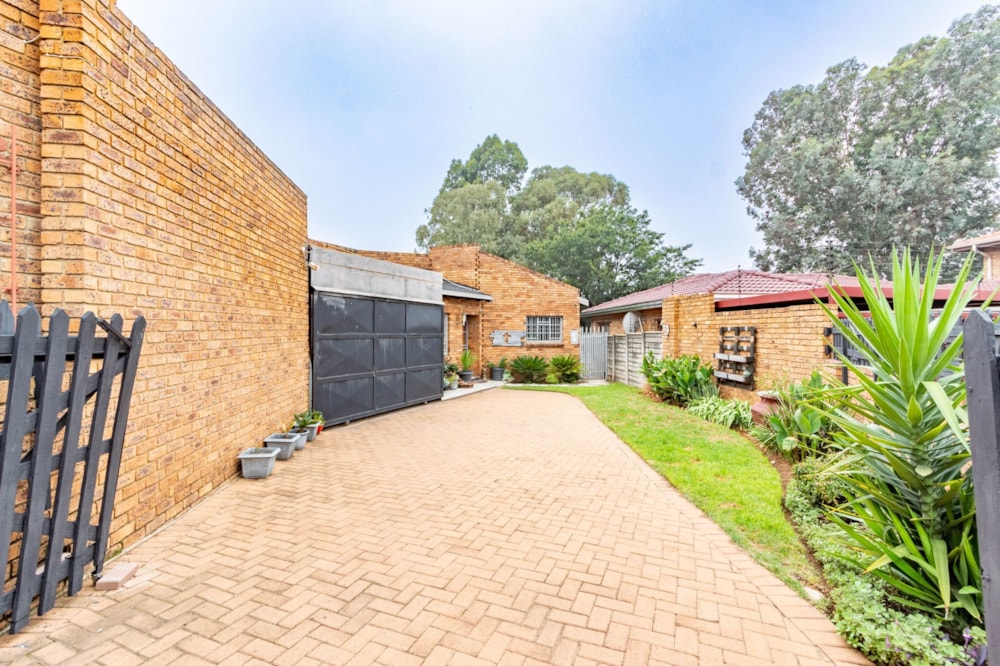 House for sale in Dalpark Ext 1 - 1BJ1652493