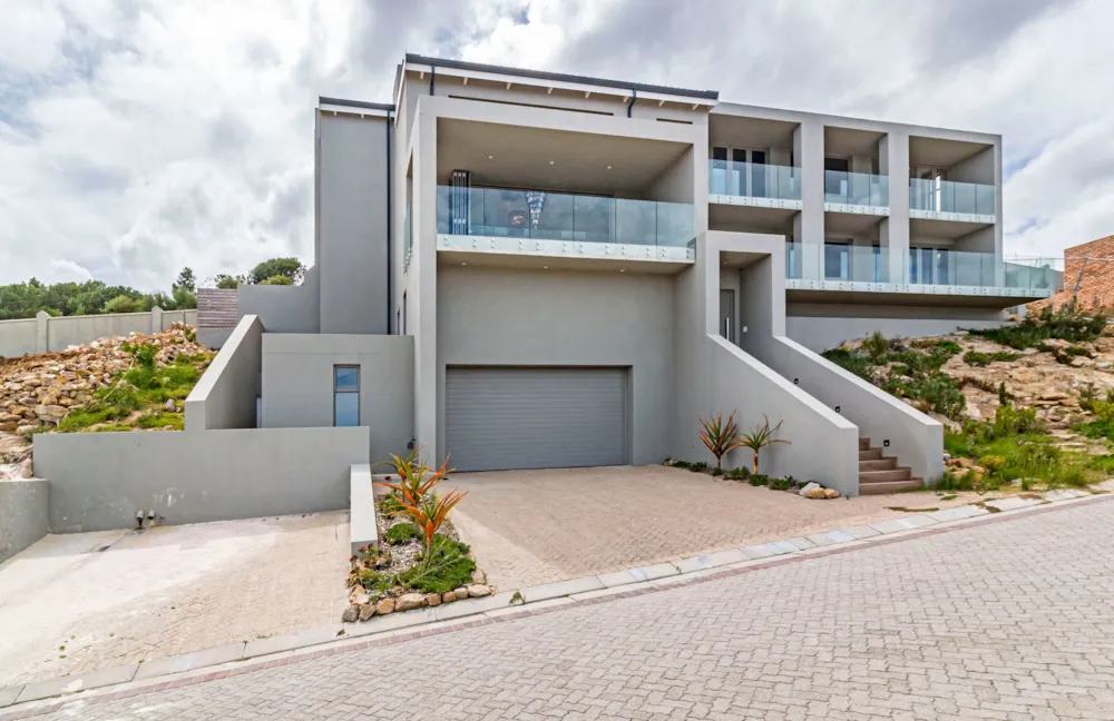Double-storey house sold in Fairhaven Country Estate - SW1602222 Double-storey house sold in Fairhaven Country Estate - SW1602222