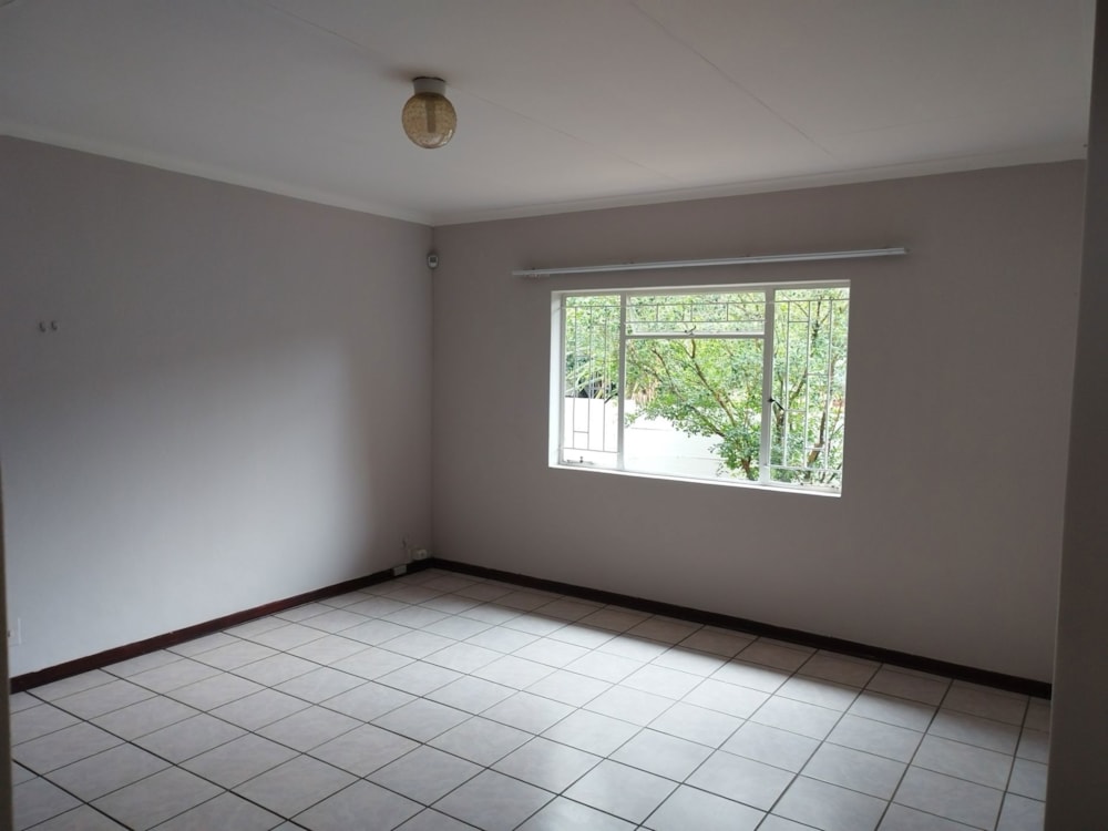 House for sale in Kingsview - 1WR1740923